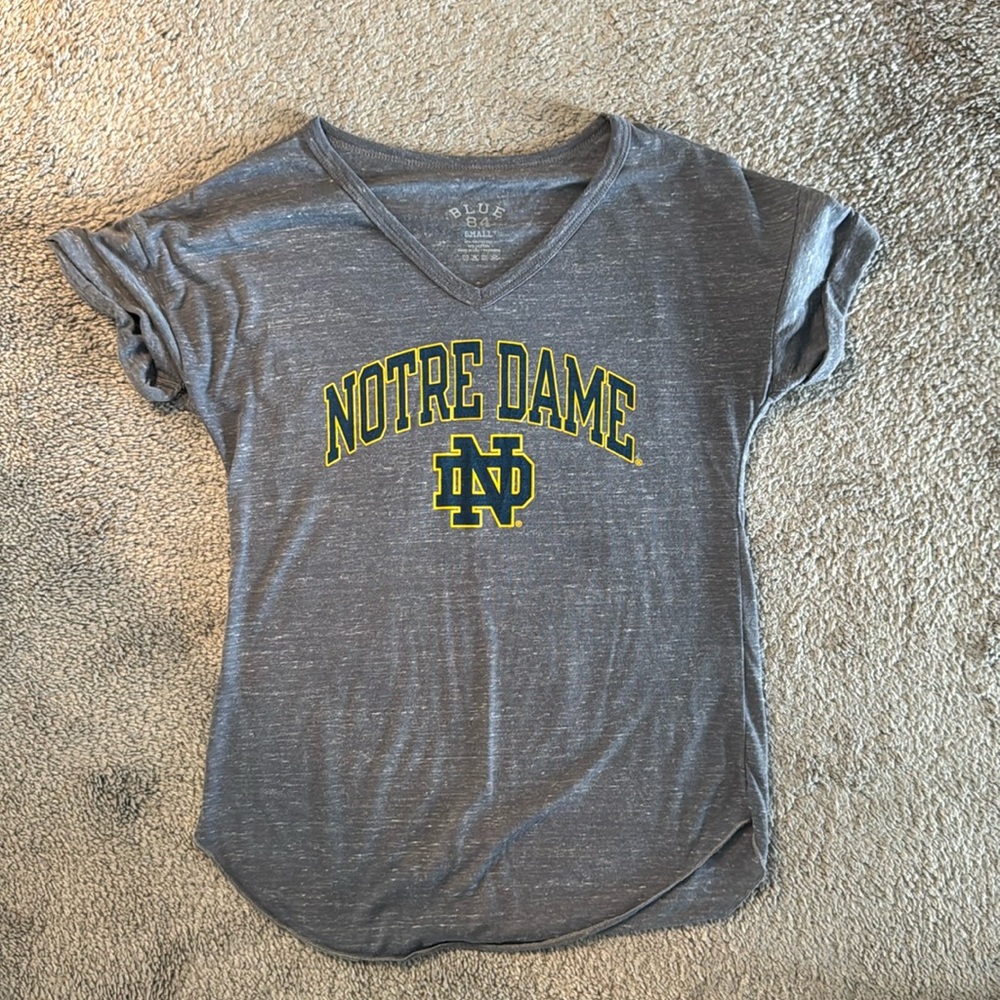 Woman’s fit Notre Dame shirt